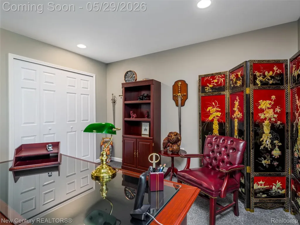 55490 Whispering Hills Drive Shelby Charter Township MI 48316