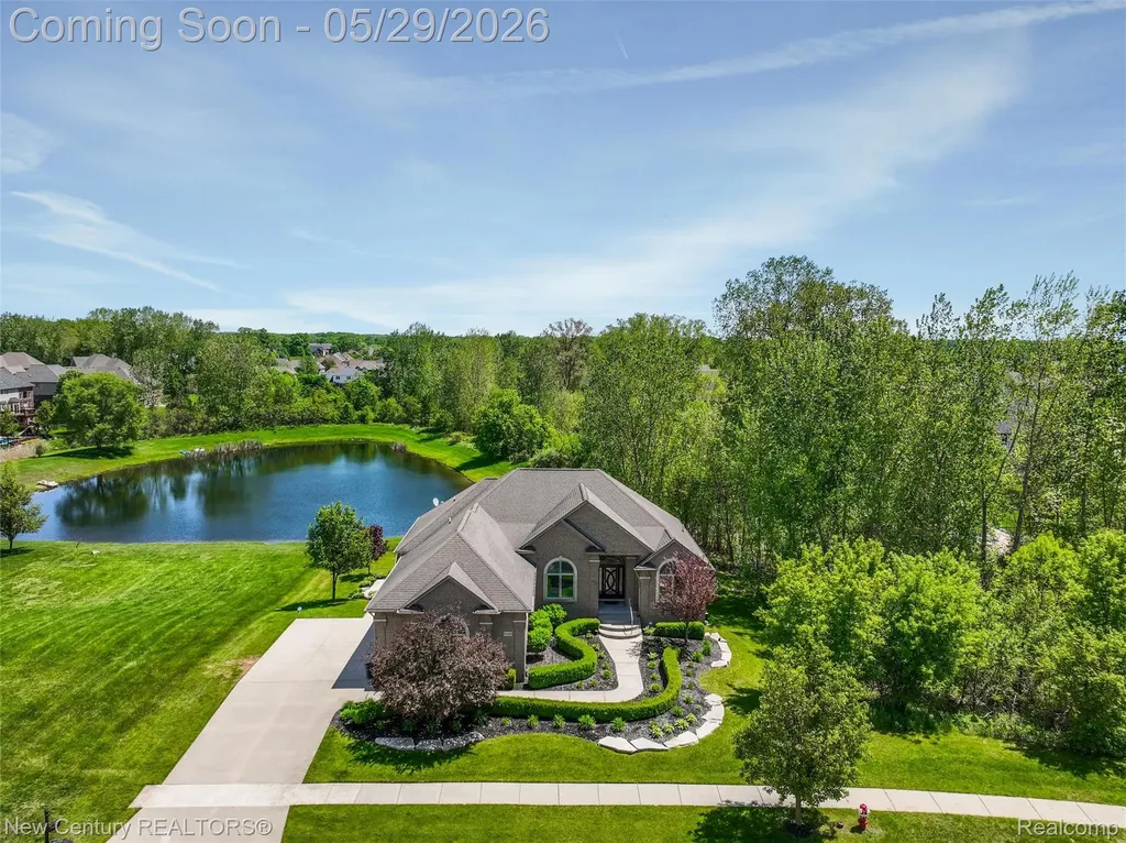55490 Whispering Hills Drive Shelby Charter Township MI 48316