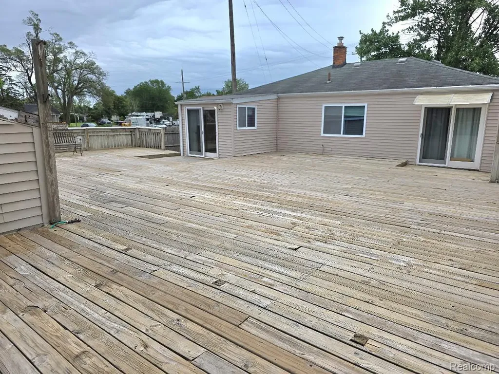 31410 Parkwood Street Westland City MI 48186