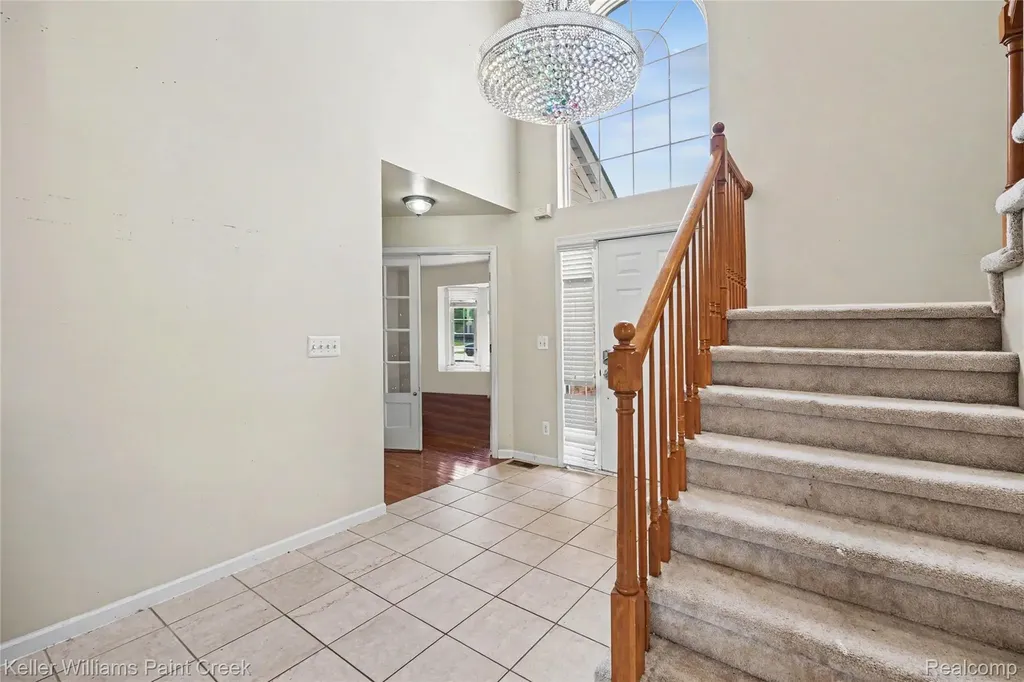 33180 Glengary Court Sterling Heights City MI 48310