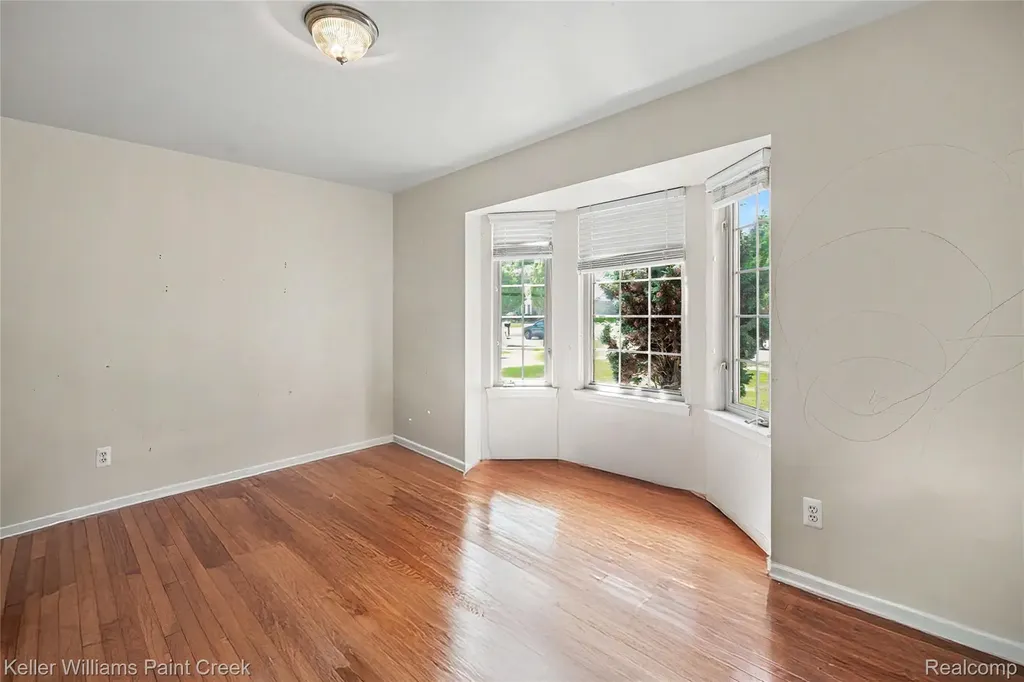 33180 Glengary Court Sterling Heights City MI 48310