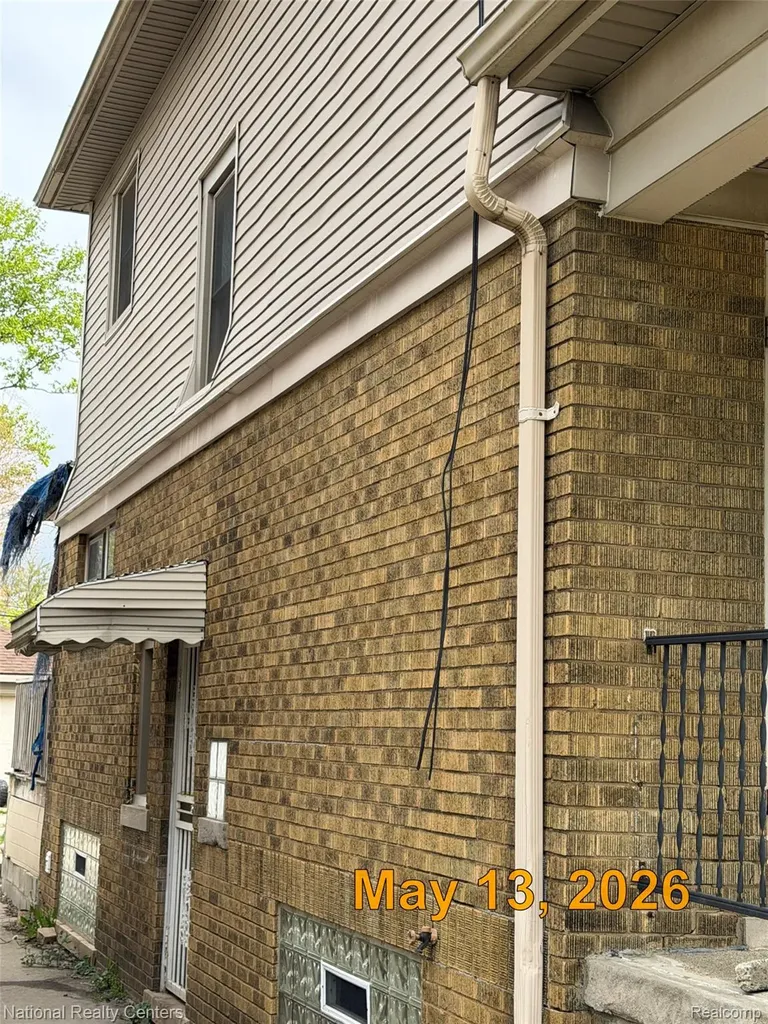 12631 Wilshire Drive Detroit City MI 48213