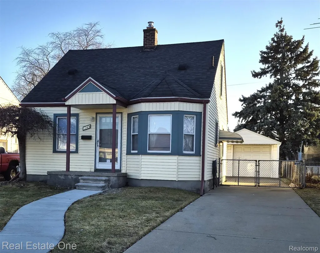 1069 Mulberry Street Wyandotte City MI 48192