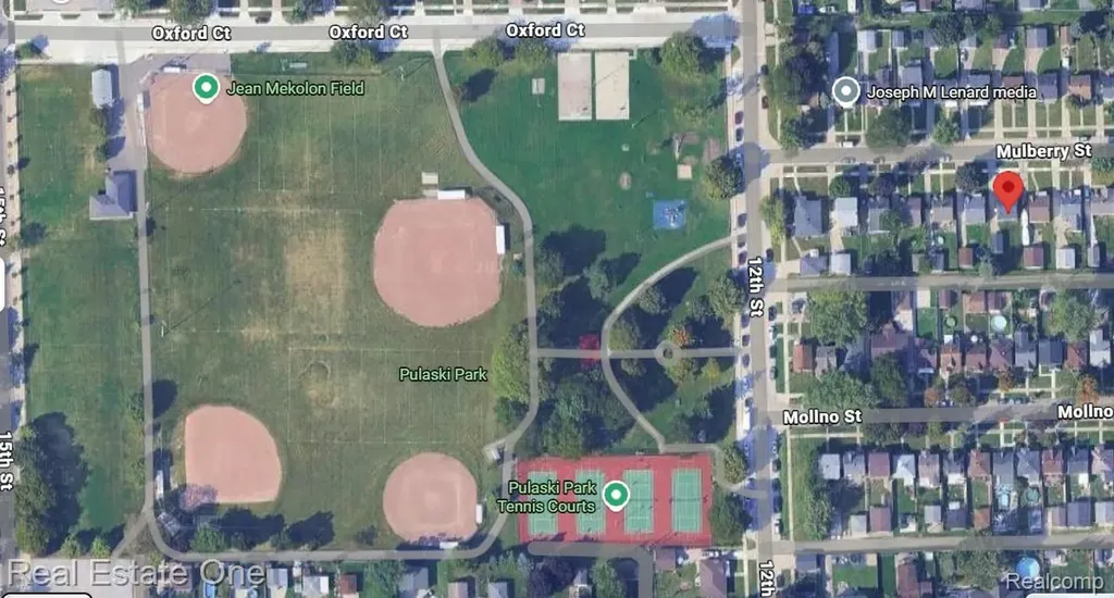 1069 Mulberry Street Wyandotte City MI 48192