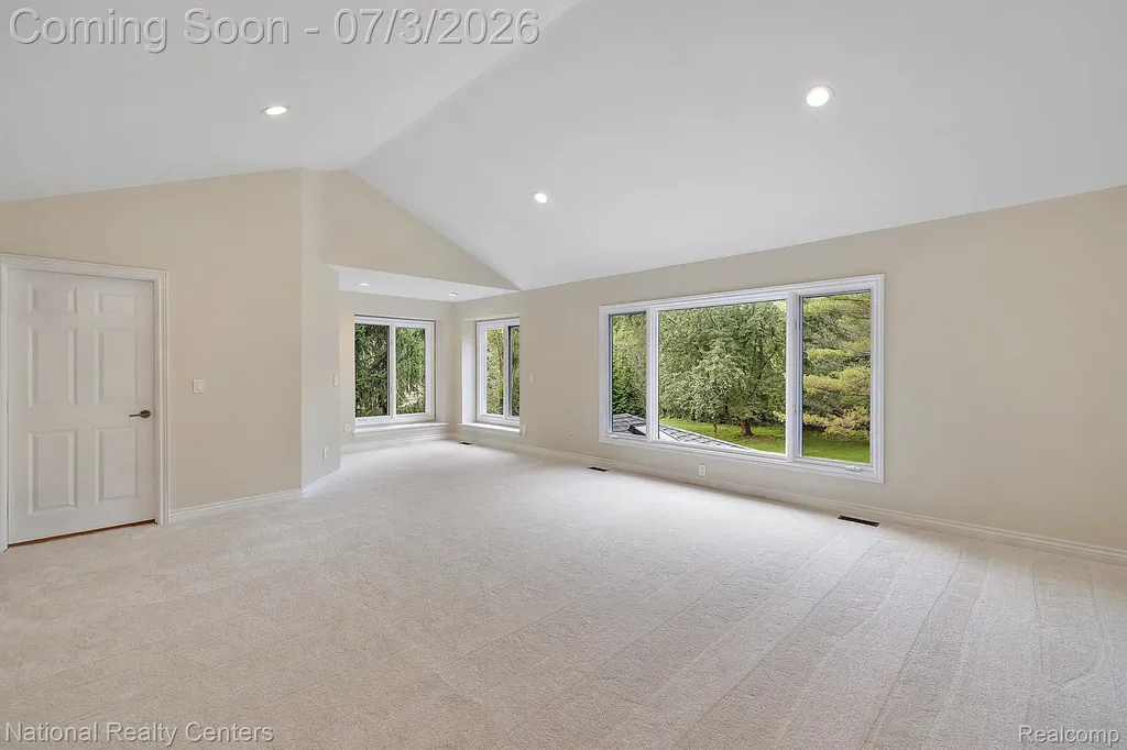 30055 Forest Drive Franklin Village MI 48025