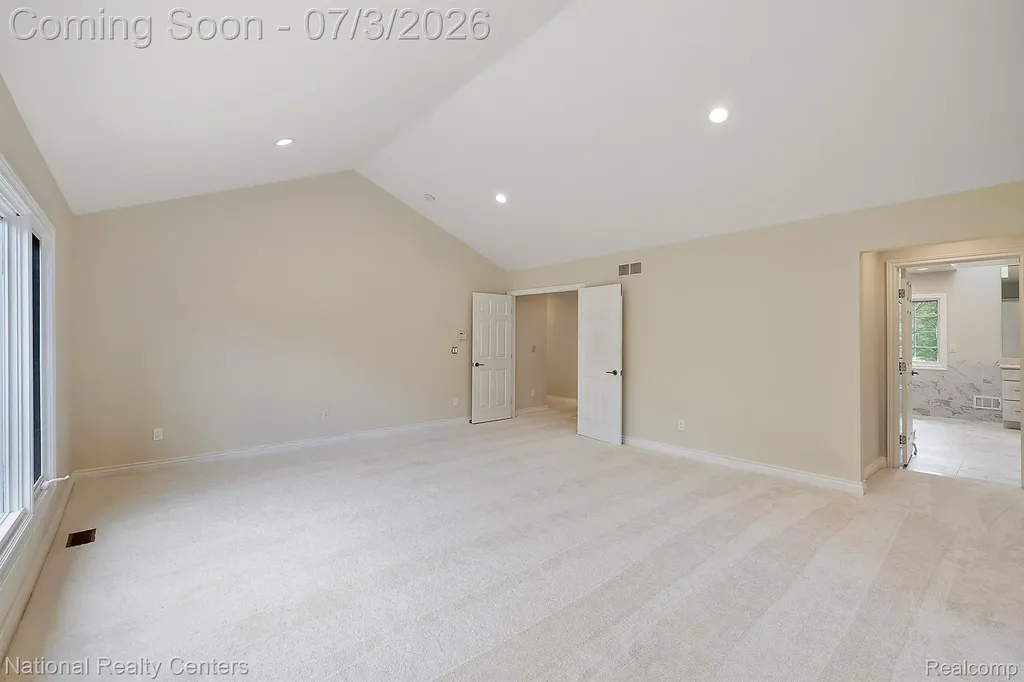 30055 Forest Drive Franklin Village MI 48025