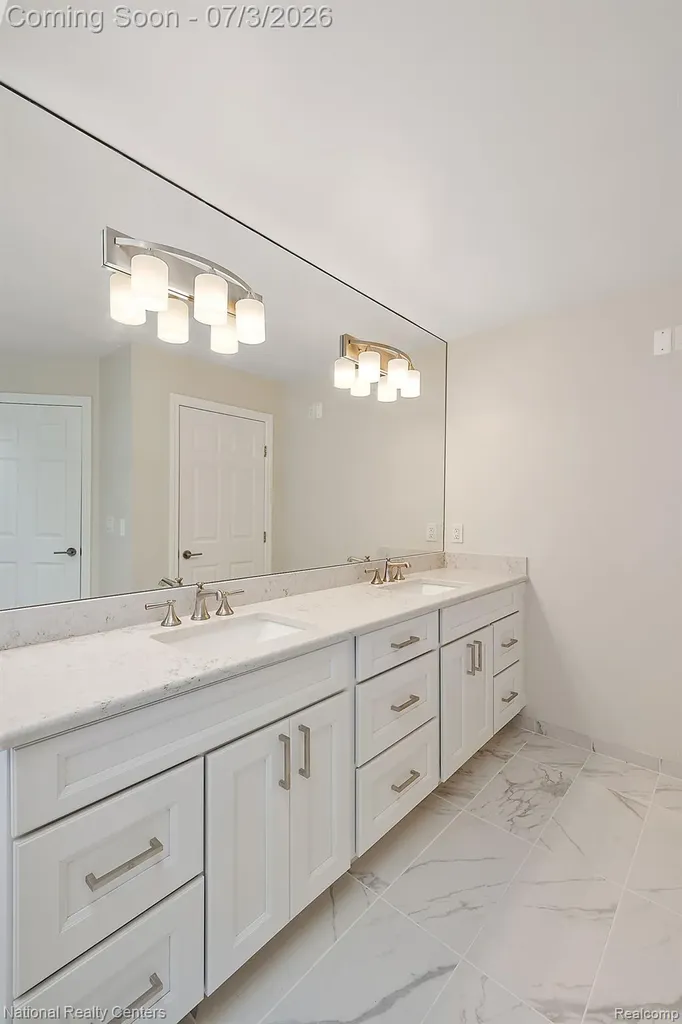 30055 Forest Drive Franklin Village MI 48025