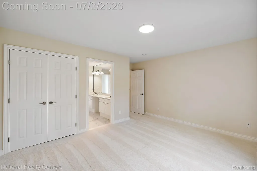 30055 Forest Drive Franklin Village MI 48025