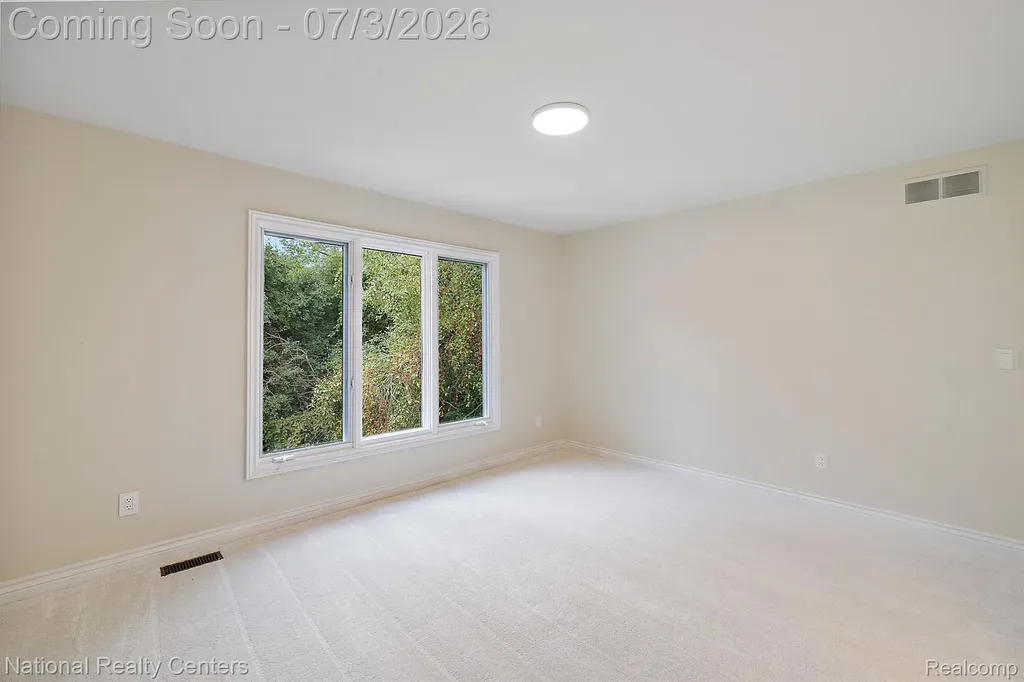 30055 Forest Drive Franklin Village MI 48025