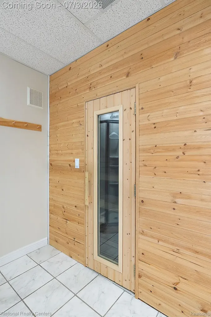 30055 Forest Drive Franklin Village MI 48025