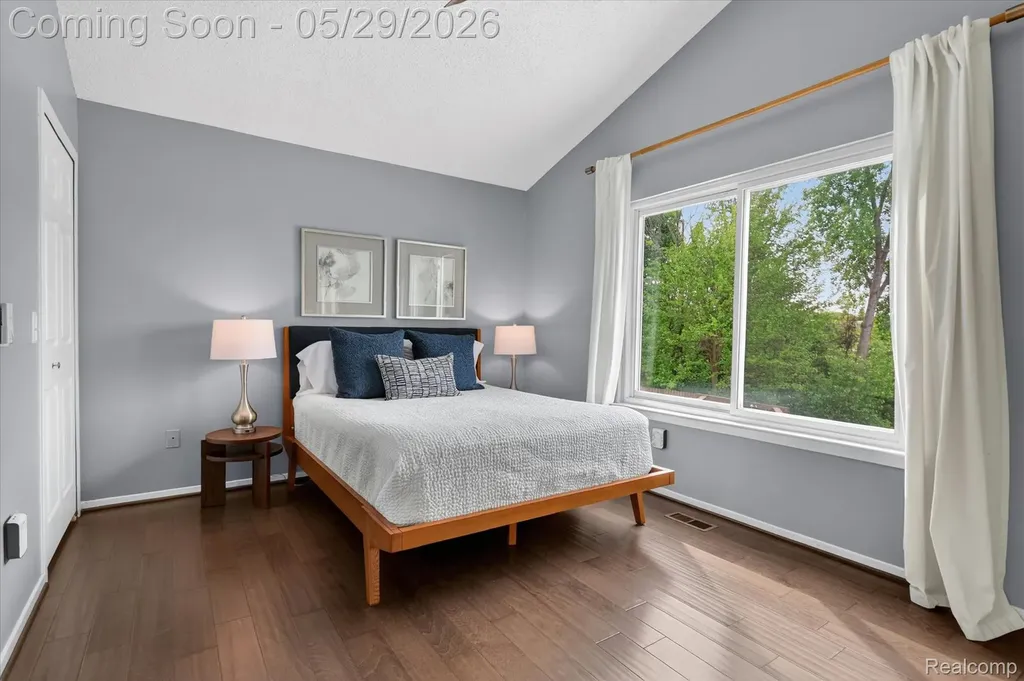 349 Princeton Drive South Lyon City MI 48178