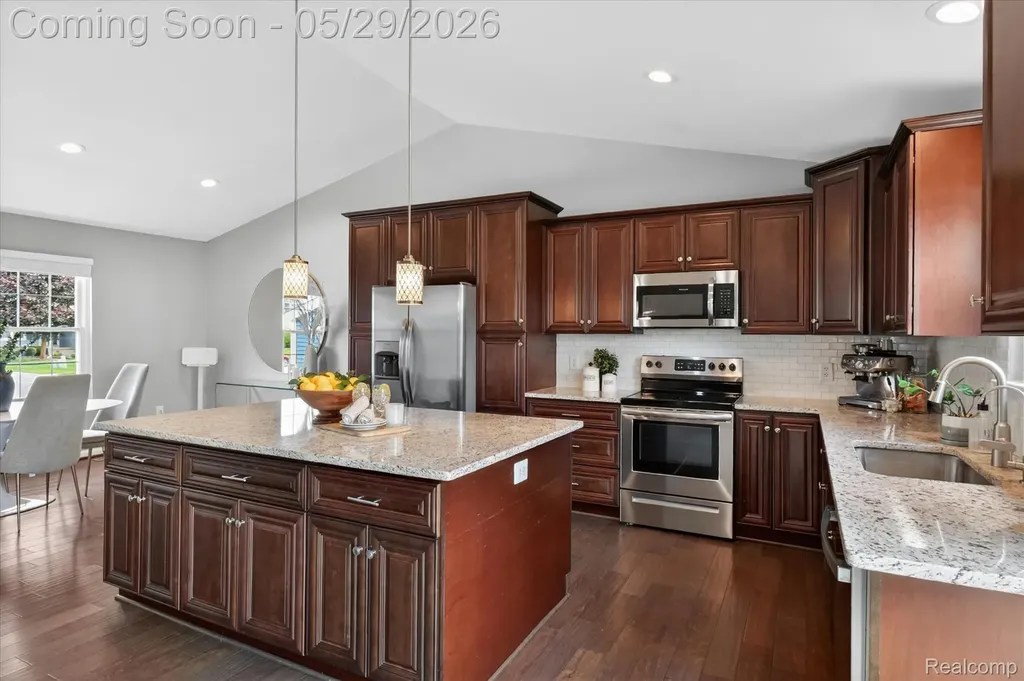 349 Princeton Drive South Lyon City MI 48178