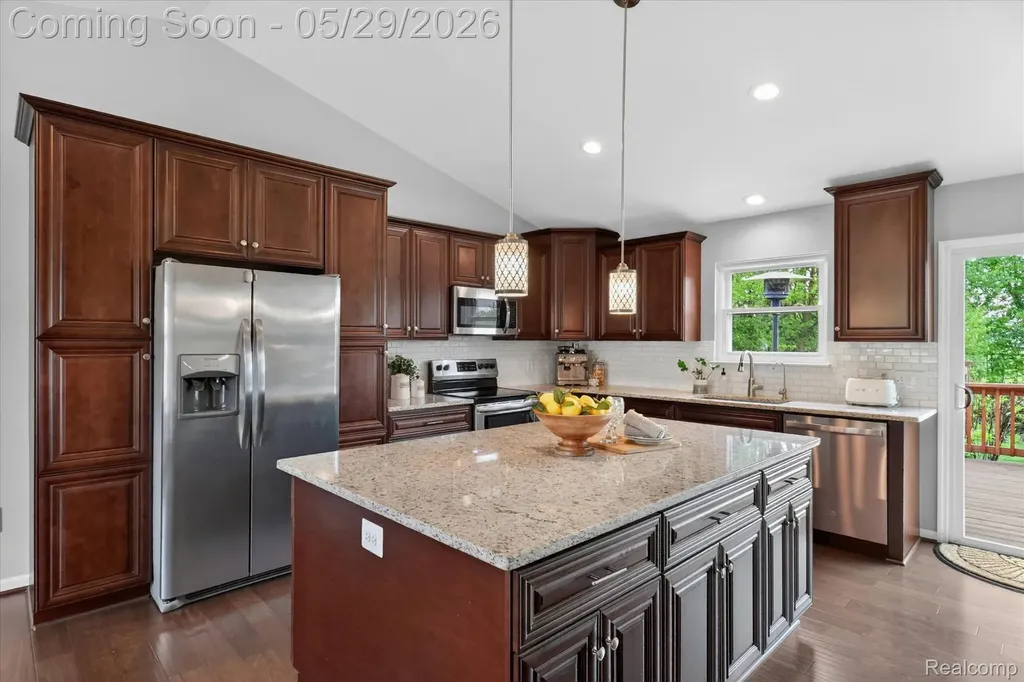 349 Princeton Drive South Lyon City MI 48178