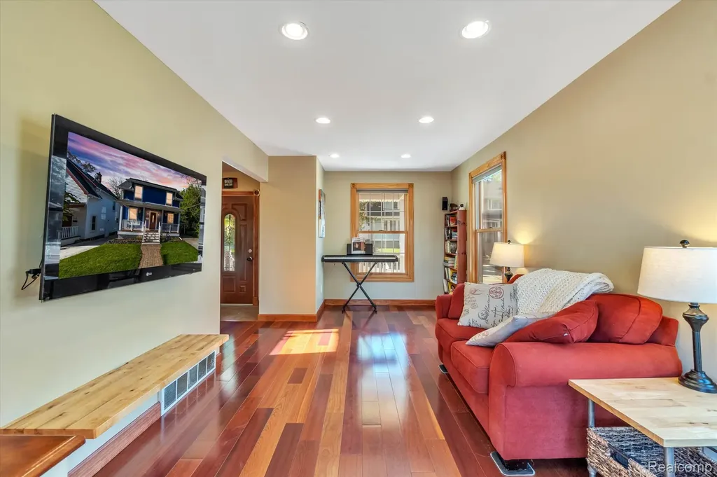 117 W Summit Street Ann Arbor City MI 48103