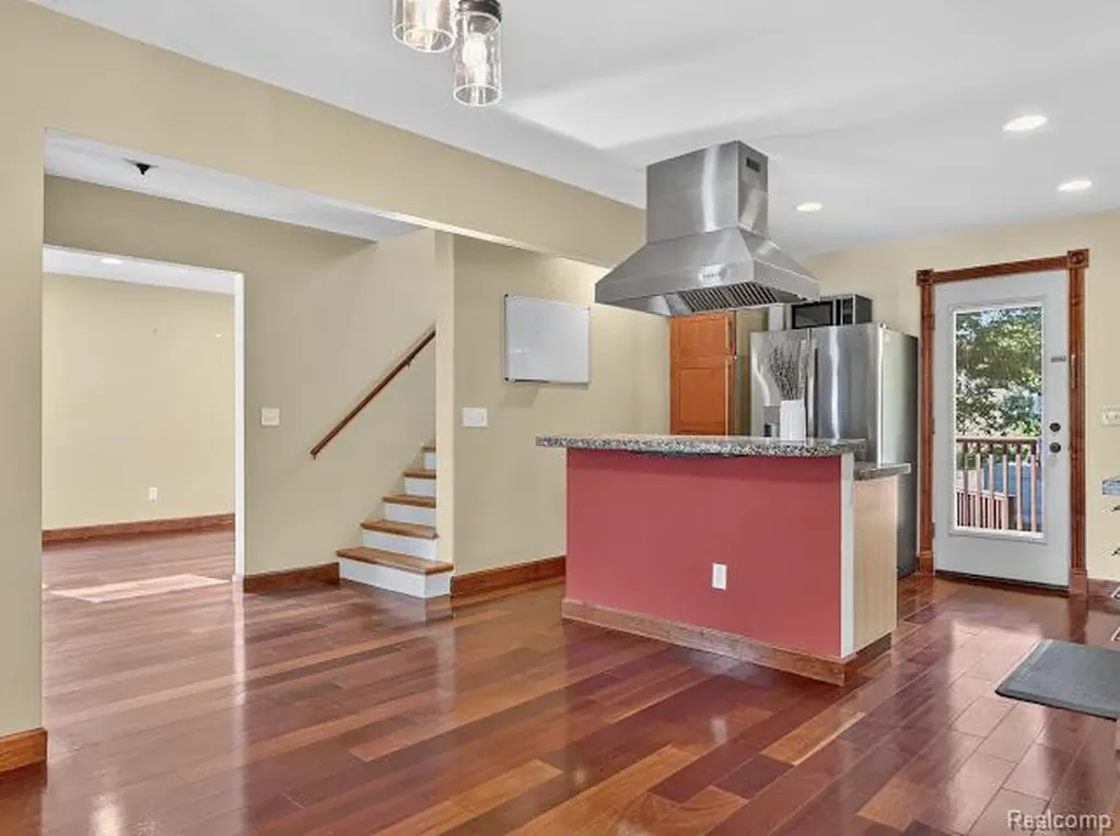117 W Summit Street Ann Arbor City MI 48103