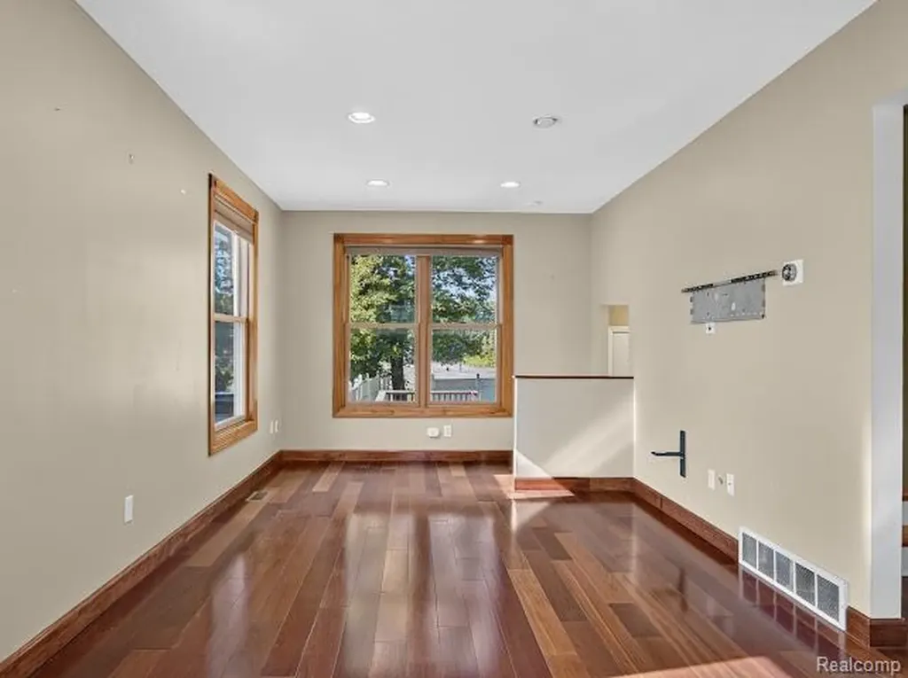 117 W Summit Street Ann Arbor City MI 48103