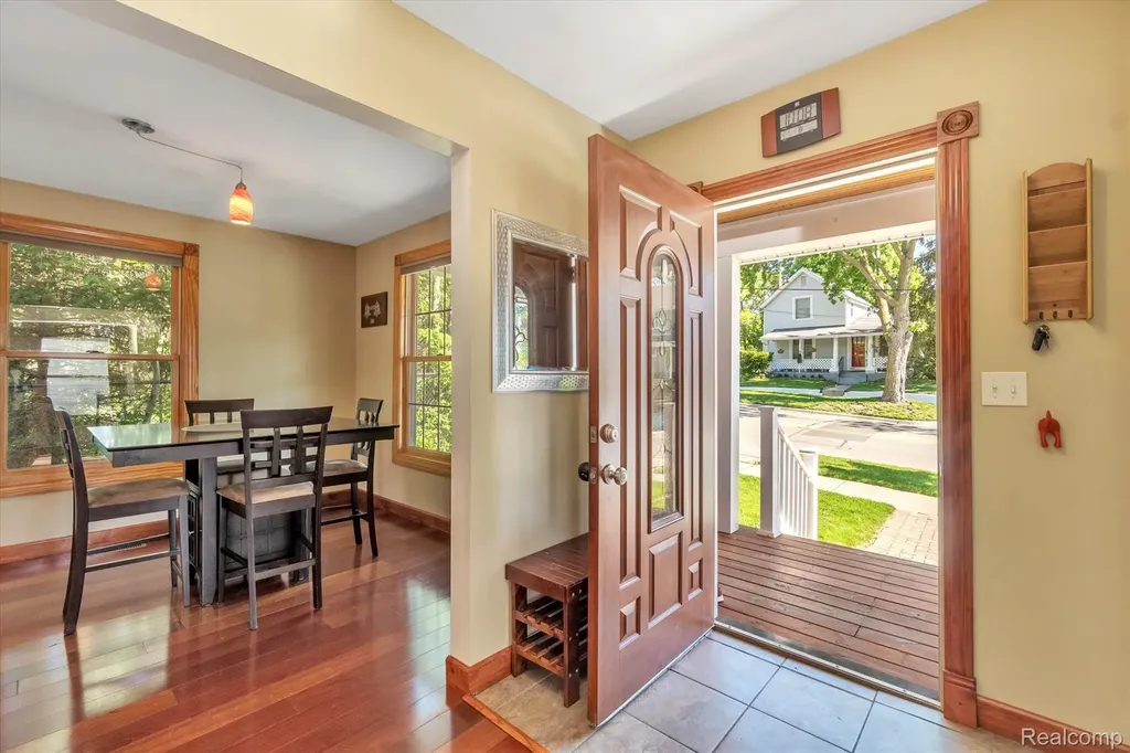 117 W Summit Street Ann Arbor City MI 48103