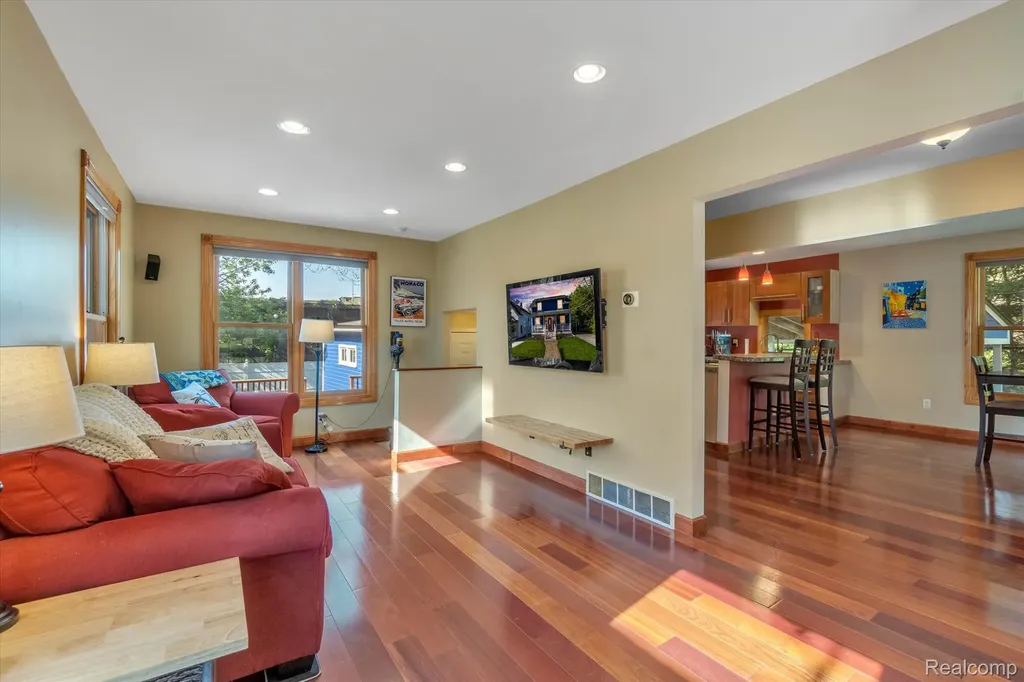 117 W Summit Street Ann Arbor City MI 48103