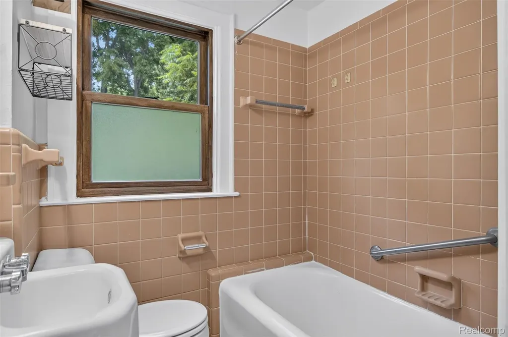 315 Doty Avenue Ann Arbor City MI 48103