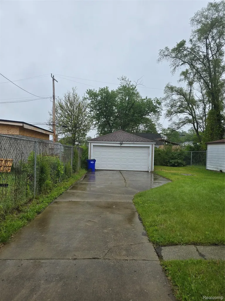 20042 Northlawn Street Detroit City MI 48221