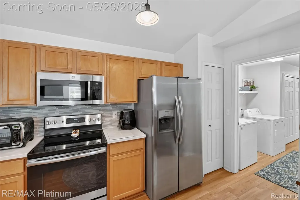 4191 Hampton Ridge Boulevard Genoa Township MI 48843