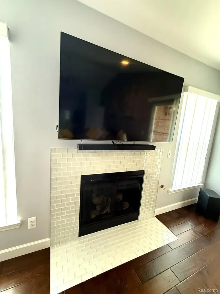 3612 Oakmonte Boulevard Oakland Charter Township MI 48306