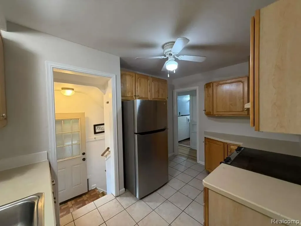 3793 Lincolnshire Road Waterford Charter Township MI 48328