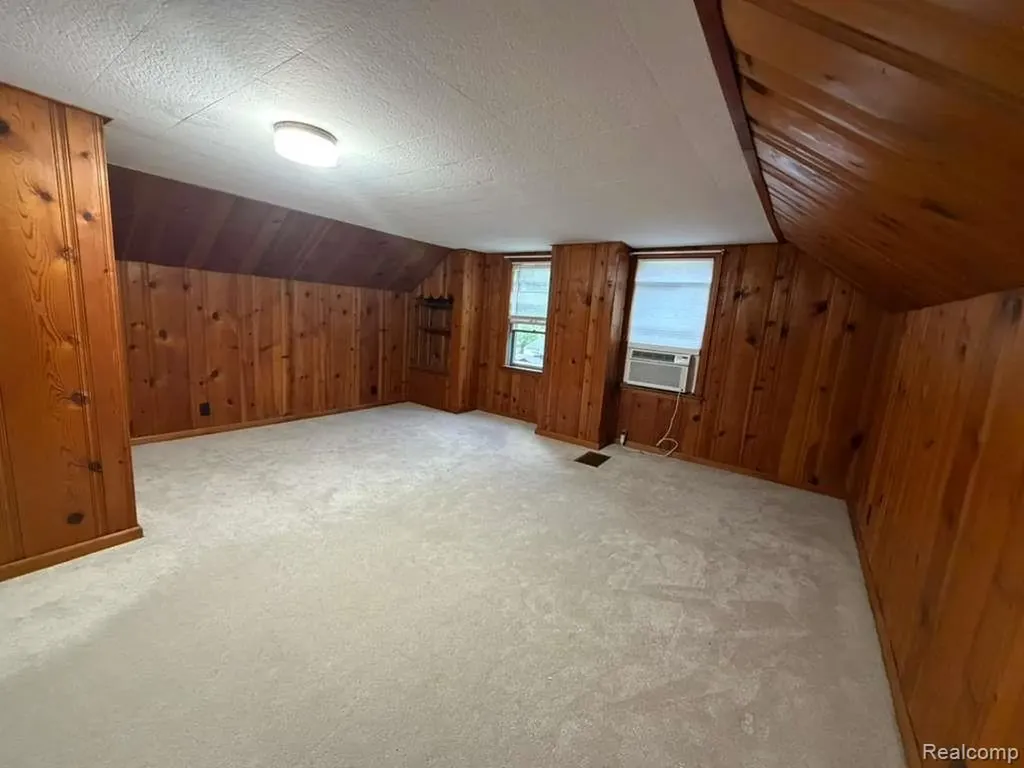 3793 Lincolnshire Road Waterford Charter Township MI 48328