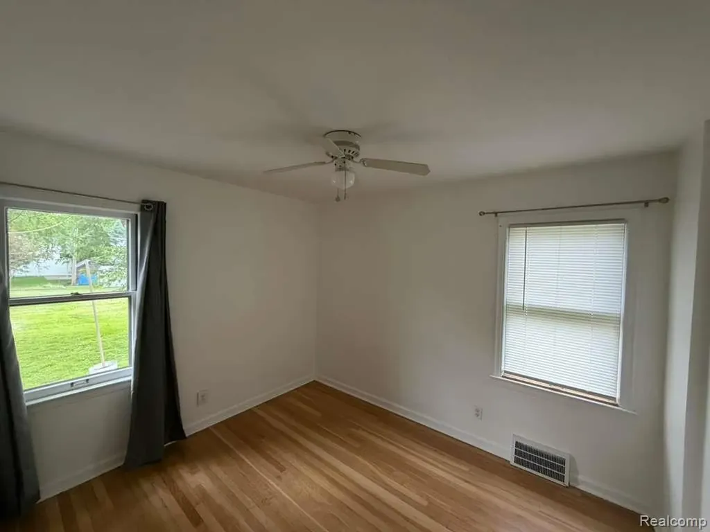 3793 Lincolnshire Road Waterford Charter Township MI 48328