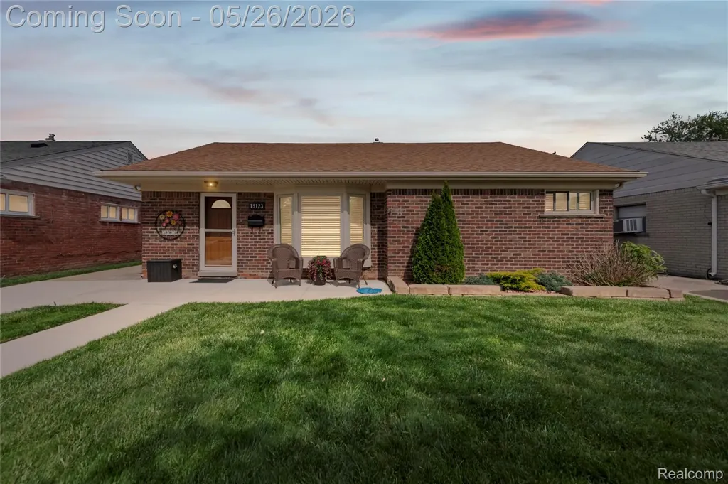 15123 Mccann Street Southgate City MI 48195