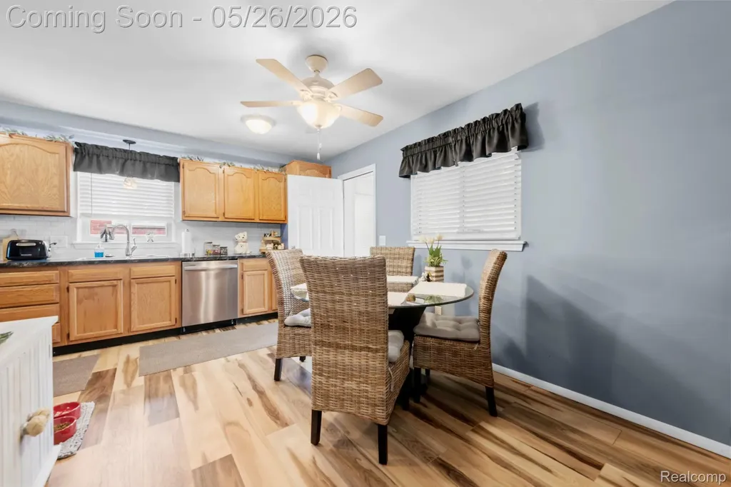 15123 Mccann Street Southgate City MI 48195