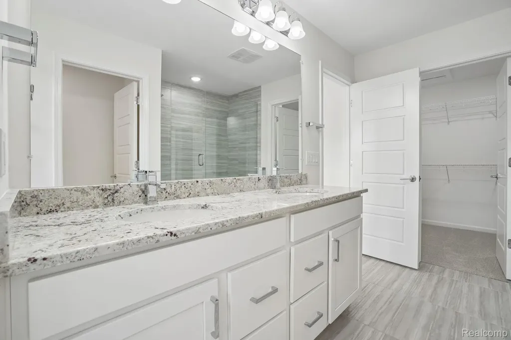 25421 Orwell Street Novi City MI 48375