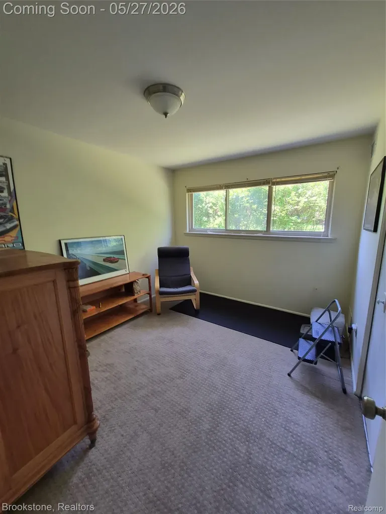 2664 Penna Drive West Bloomfield Charter Township MI 48324