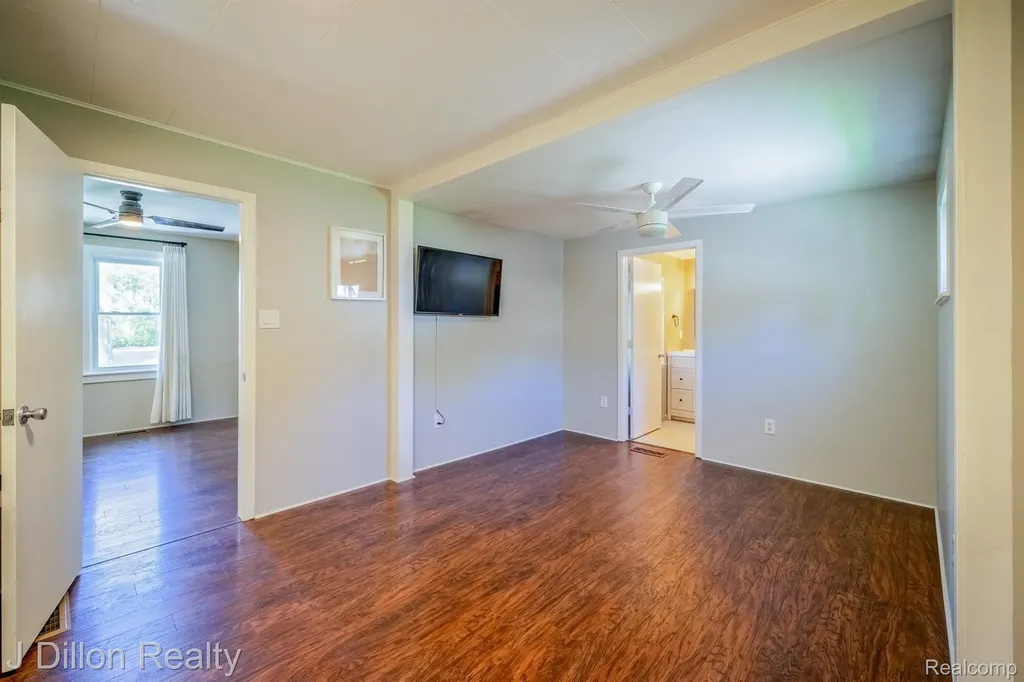 11320 Eastside Drive Plymouth Charter Township MI 48170
