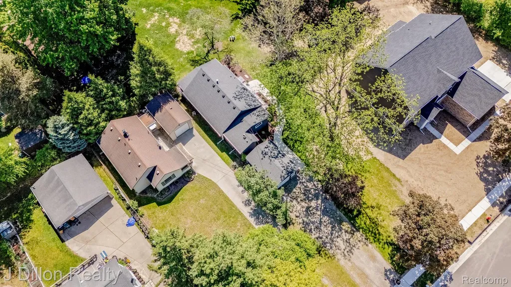 11320 Eastside Drive Plymouth Charter Township MI 48170