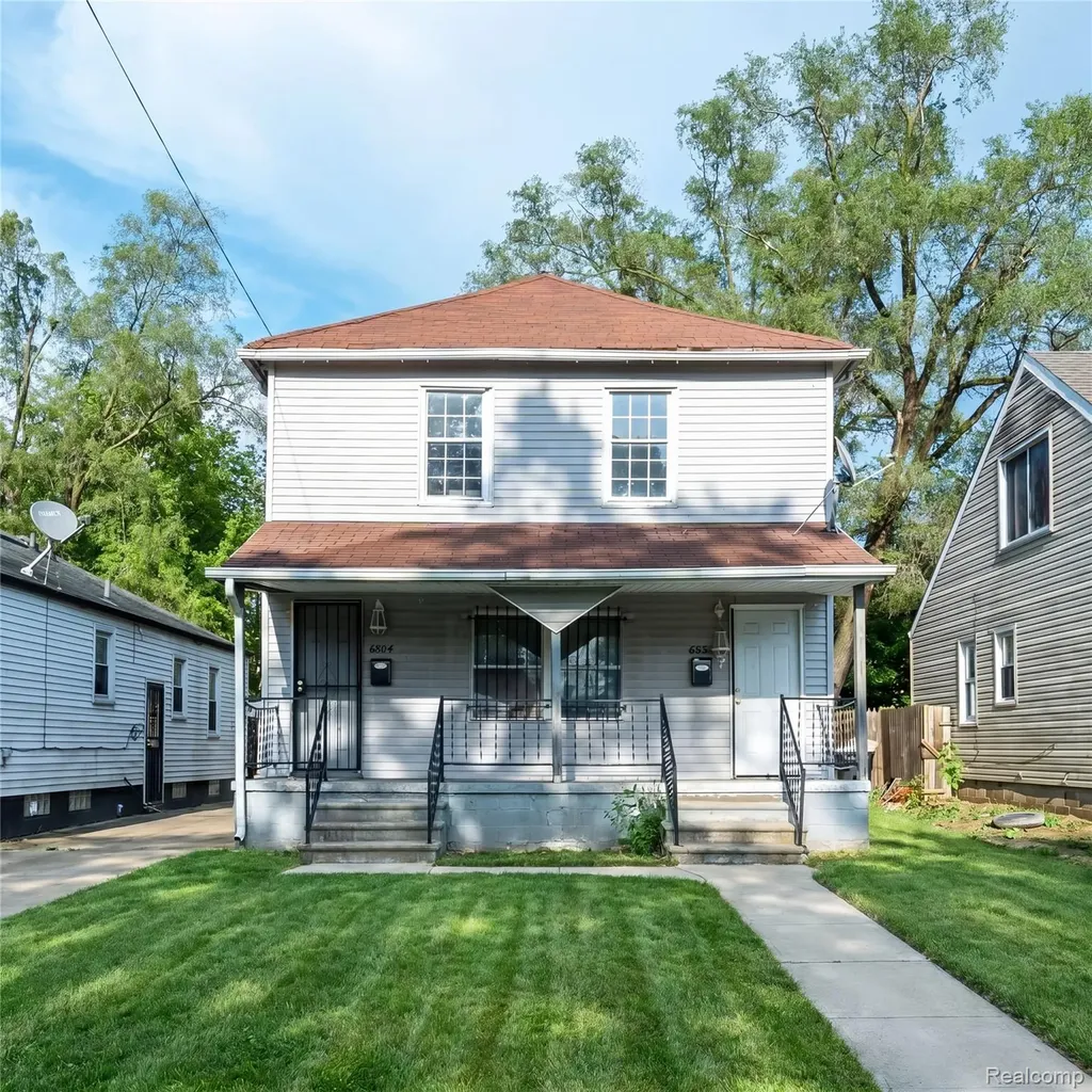 6886 Grandville Avenue Detroit City MI 48228