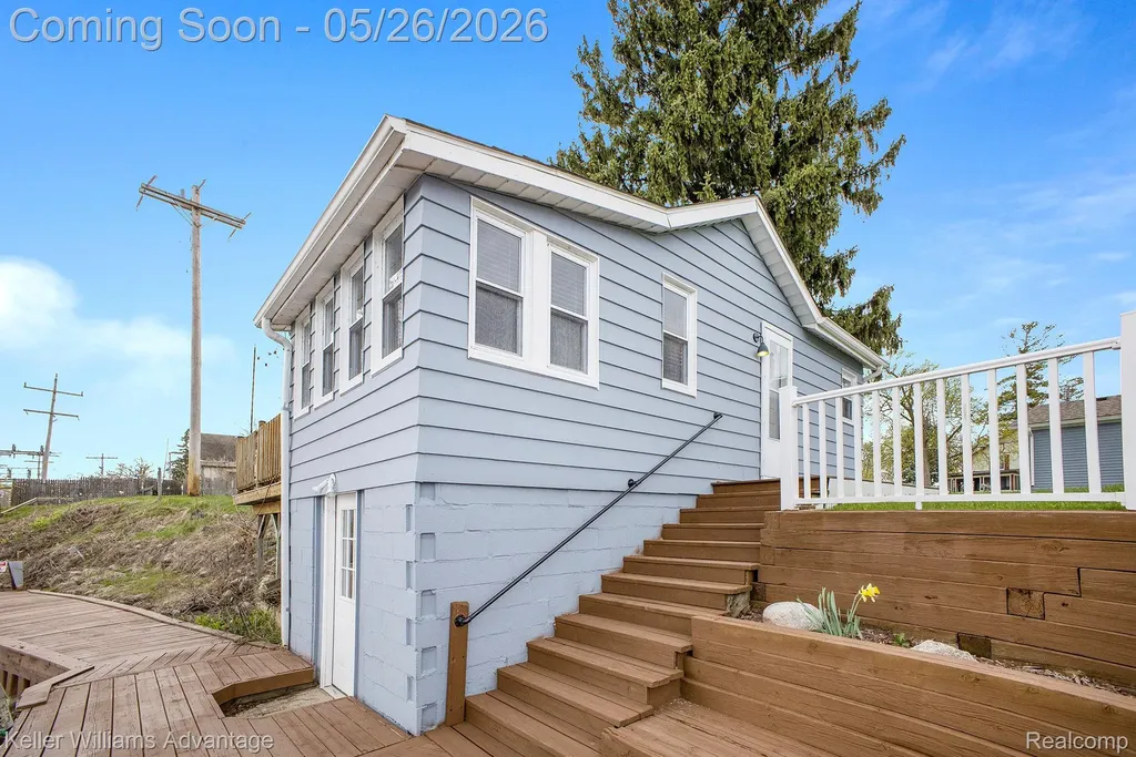 304 Oak Street Linden City MI 48451