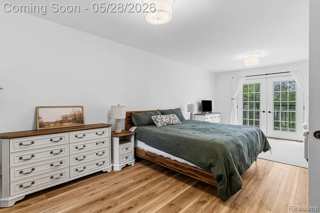 233 Peninsula Lake Drive Highland Charter Township MI 48357