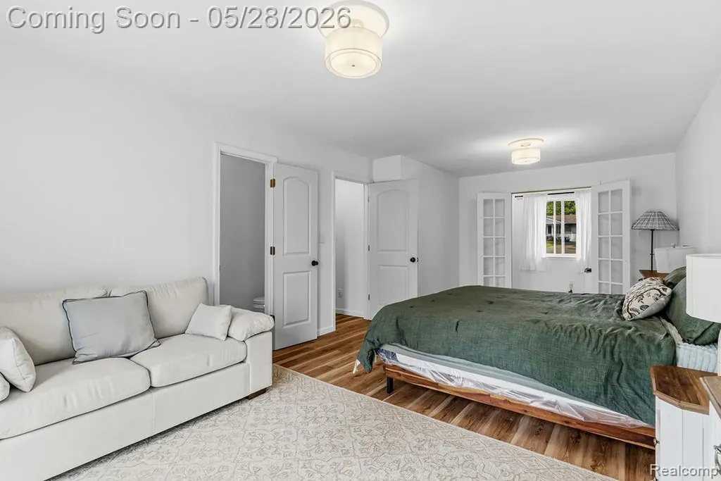 233 Peninsula Lake Drive Highland Charter Township MI 48357