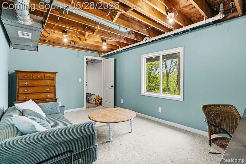233 Peninsula Lake Drive Highland Charter Township MI 48357
