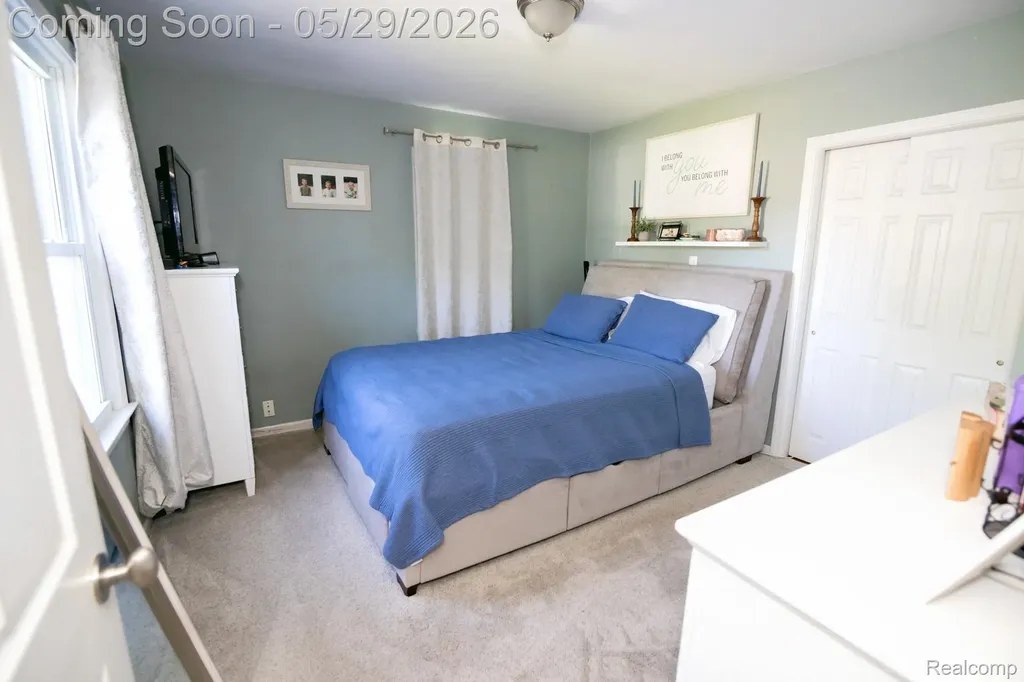 3757 Cone Avenue Rochester Hills City MI 48309