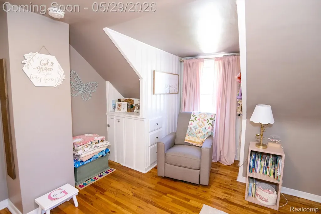 3757 Cone Avenue Rochester Hills City MI 48309