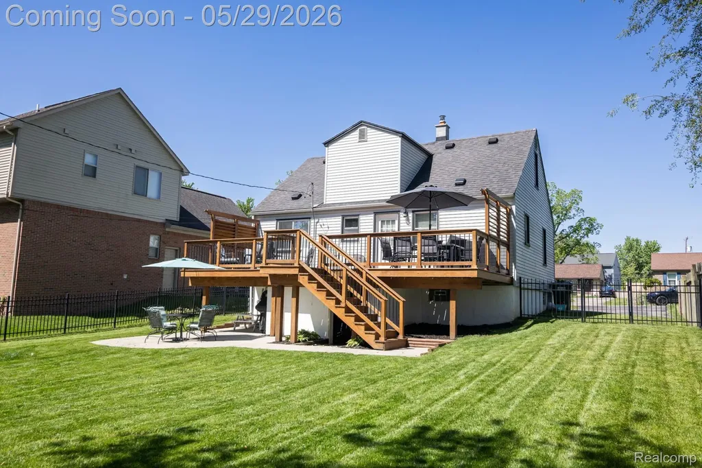 3757 Cone Avenue Rochester Hills City MI 48309