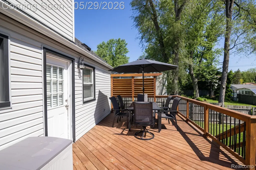 3757 Cone Avenue Rochester Hills City MI 48309