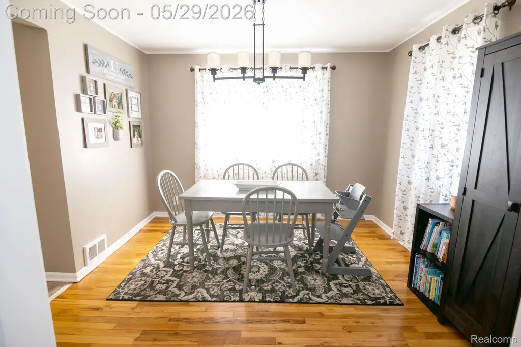 3757 Cone Avenue Rochester Hills City MI 48309