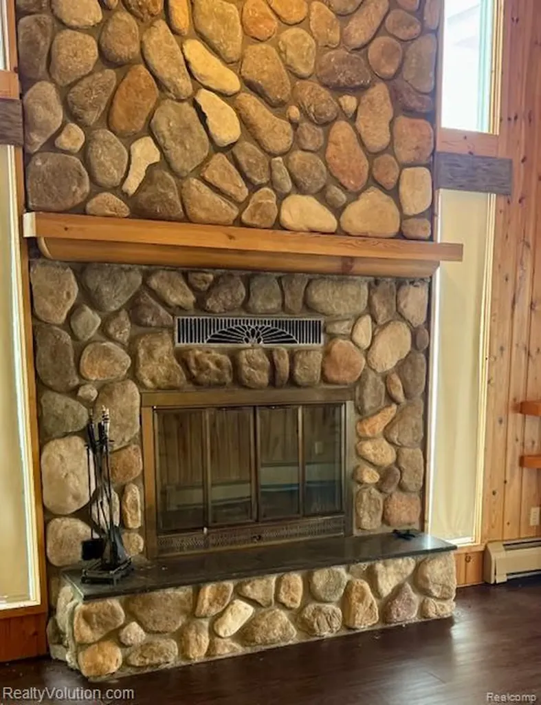 19896 Eastside Drive Montmorency Township MI 49709
