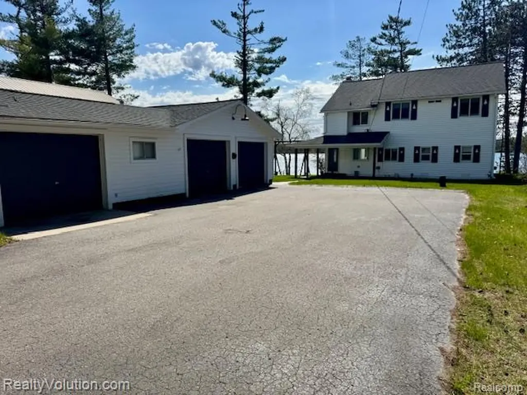 19896 Eastside Drive Montmorency Township MI 49709