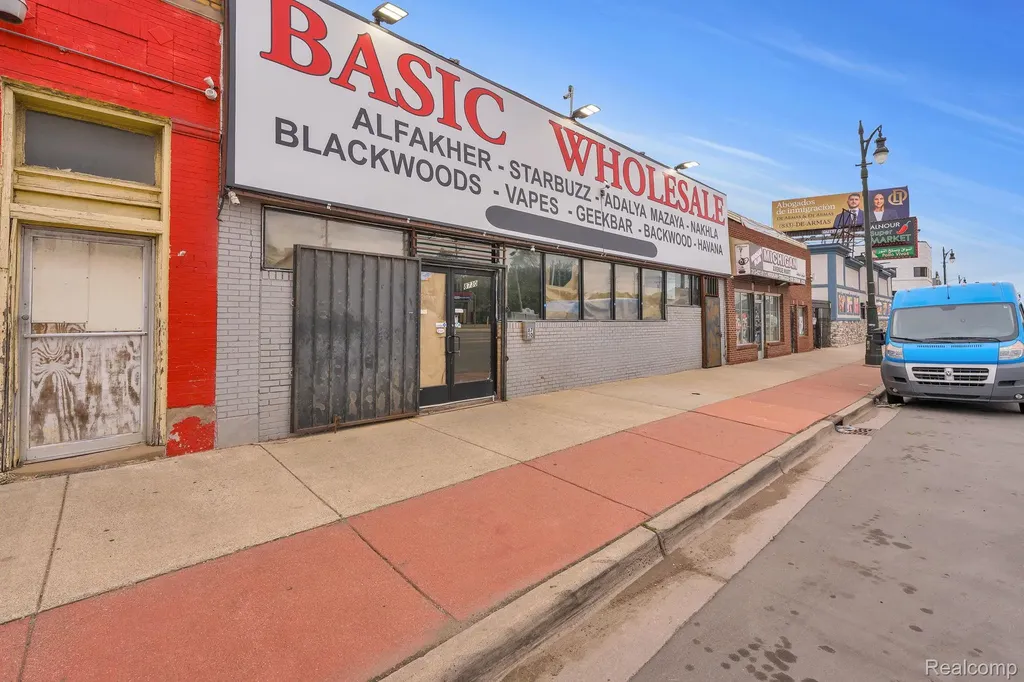 8730 Michigan Avenue Detroit City MI 48210