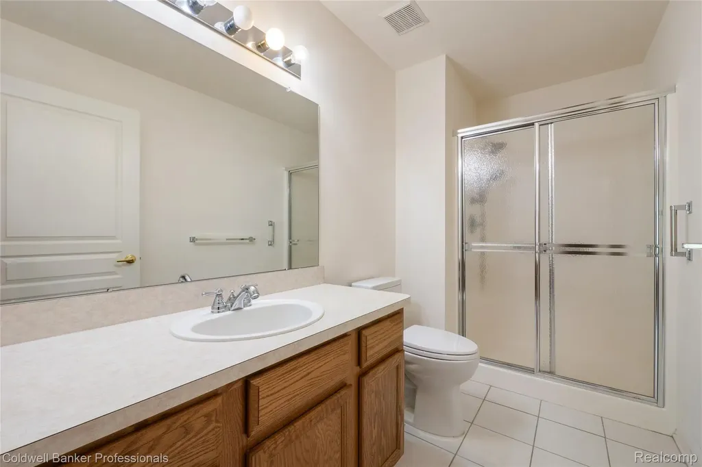8178 Springdale Drive White Lake Charter Township MI 48386