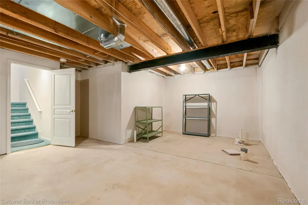 8178 Springdale Drive White Lake Charter Township MI 48386